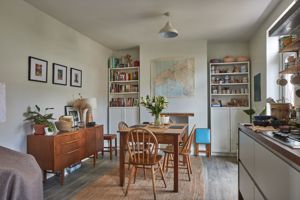 Kitchen Diner- click for photo gallery